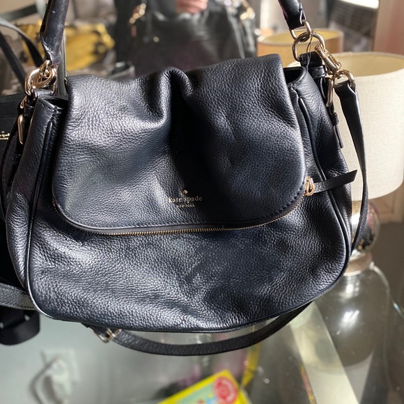 kate spade Handbags - Kate Spade crossbody bag.